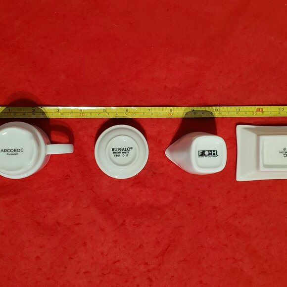 4PC White Mini Pourers, Containers, Creamers FOH, Buffalo, Cameo, Arcoroc - MINT - Picture 4 of 8